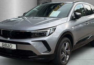 Opel Grandland (X) 25.533 km 17.990 &euro; Stralsund 18439