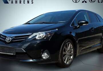 Toyota Avensis 232.750 km 7.490 &euro; Stralsund 18437