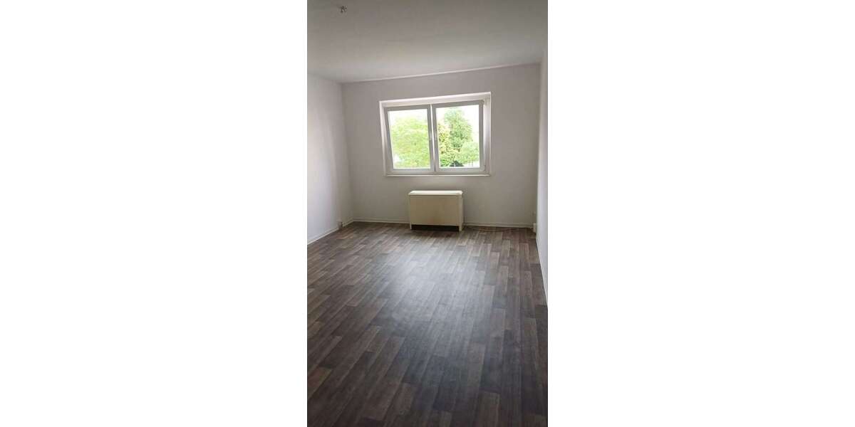 Etagenwohnung Stralsund Grünhufe - 3 Zimmer, 65 m&sup2;, 490&euro; | Angebot:27020517