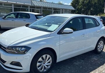 VW Polo 41.700 km 13.890 &euro; Grimmen 18507