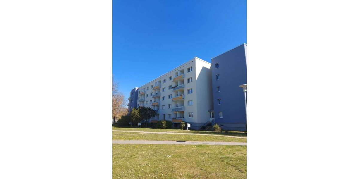 Etagenwohnung Stralsund Grünhufe - 3 Zimmer, 66 m&sup2;, 361&euro; | Angebot:27281298