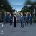 The Queen's Six - Royal Christmas